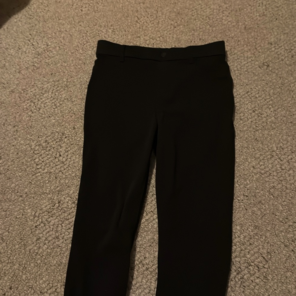 Black skinny jeans